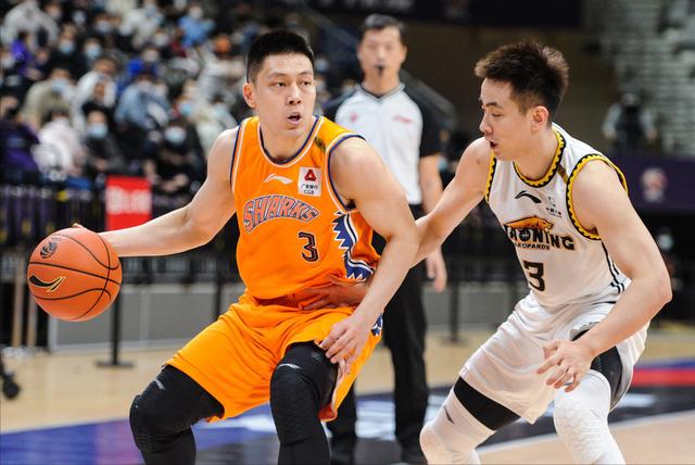 万博体育-上海队打败了北京队,获得了冠军